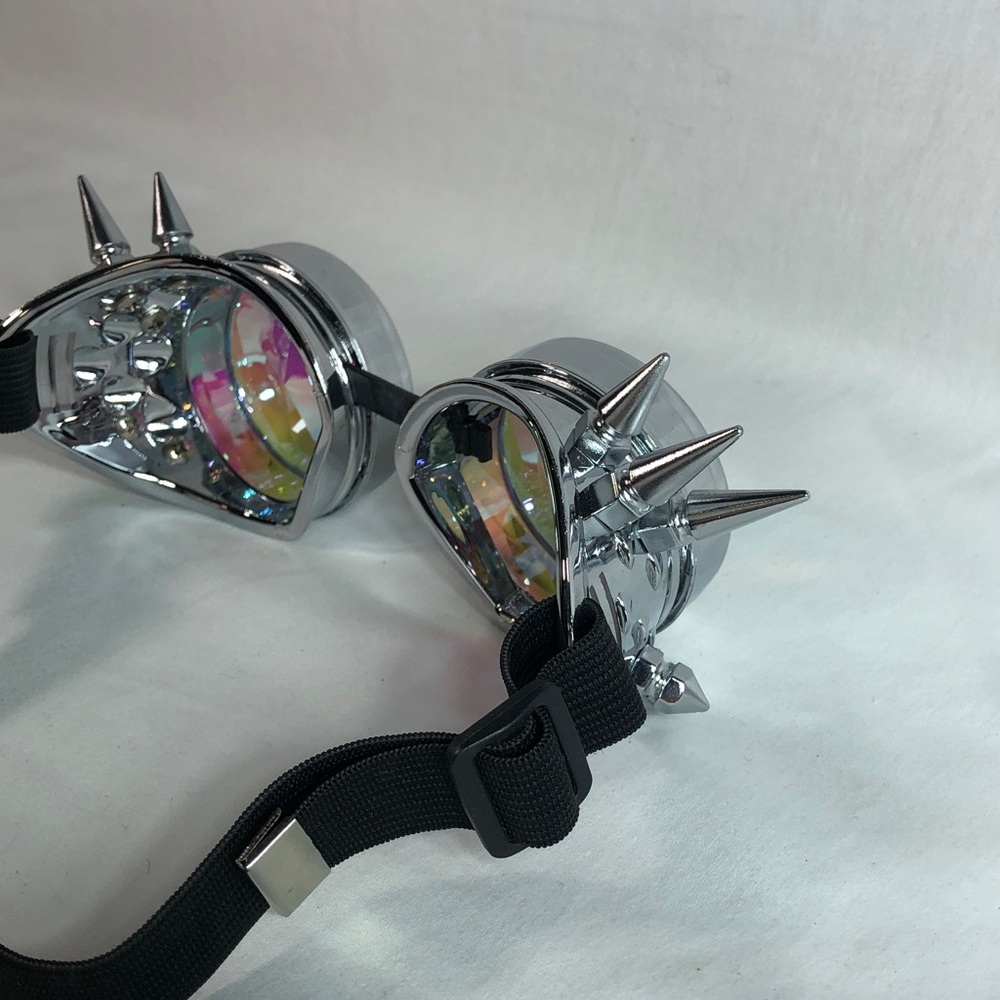 Unisex Silver Spiked Kaleidoscope Goggles - Iridescent Lenses - Picture 5 of 6